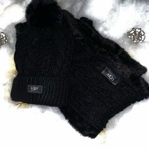 UGG hat and scarf set **NEW**